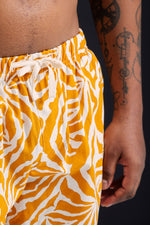 Short print mostaza