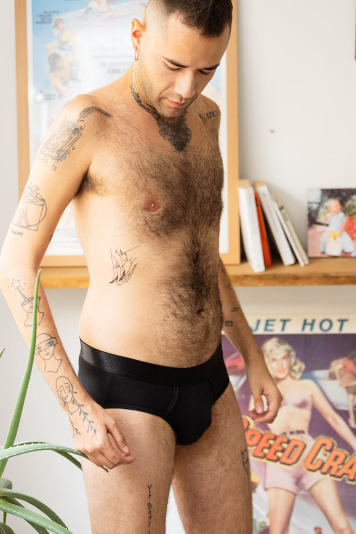 Briefs negros
