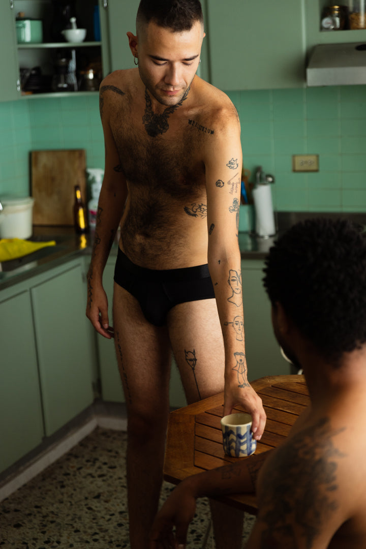 Briefs negros