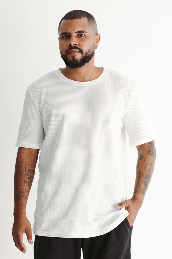 Camiseta texturizada marfil
